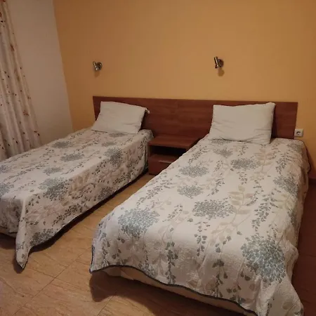 Dean's Cozy 2 Bed At Sunny Apartamento *